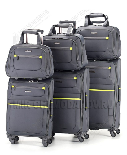 Комплект из 3 чемоданов, 3 бьюти-кейсов “PIGEON”