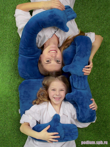 Подушка детская декоративная Bebe Liron Руки-обнимашки синий