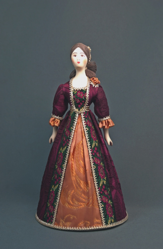 Кукла сувенирная фарфоровая. Дама в светском платье. Кон.18 в. Европа