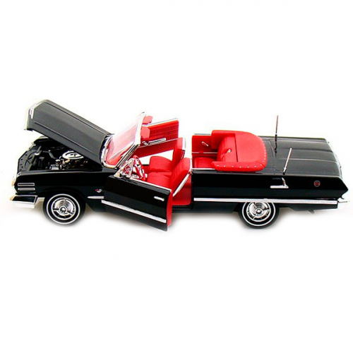 Игрушка модель винтажной машины 1:24 Chevrolet Impala 1963