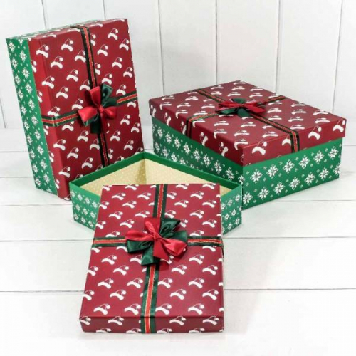 Набор Новогодних подарочных коробок из 3шт Прямоугольник Шапочки винный/зеленый 35*25*13 см 720661/4