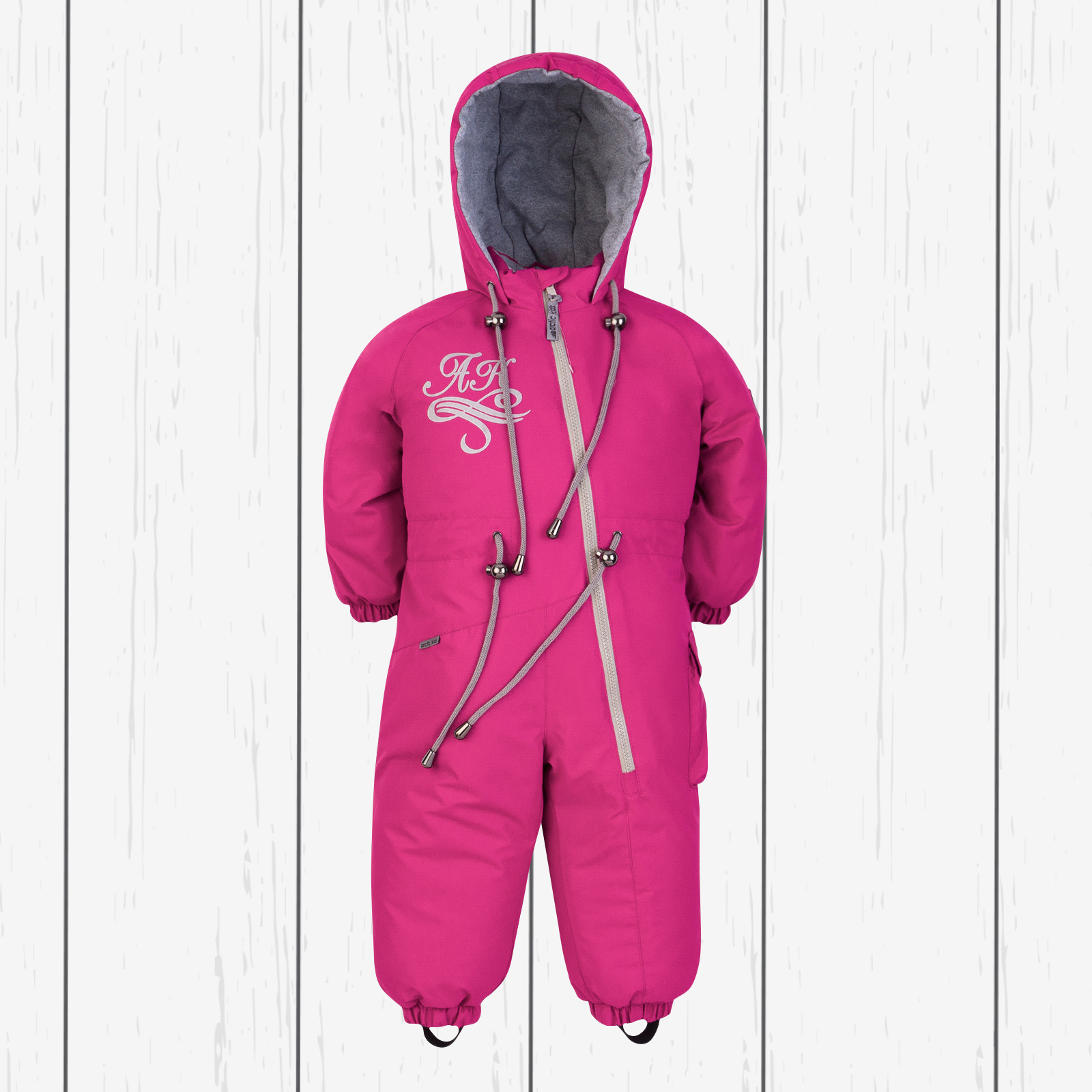 горнолыжный комбинезон nasa. комбинезоны 30. комбинезоны 30. яркие цветочные комбинезоны для девочек. Reima 74-80 демисезонный.