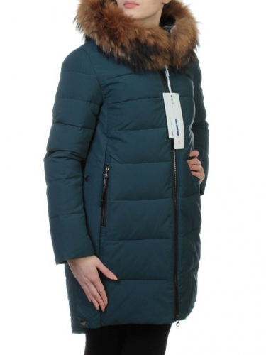 9196 Пальто зимнее женское (холлофайбер, натуральный мех енота) размер S - 42российский