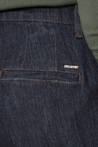 Прямые джинсы - трубы с высокой посадкой из эластичного денима, D54.196
