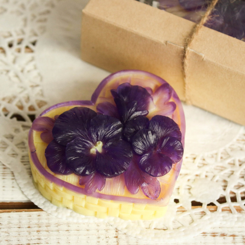 Домашнее оливковое подарочное мыло Корзиночка цветов желтая Milotto арт.003844