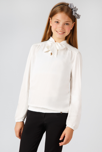 Блузка для школы Finn Flare FFL-KA18-76004-201, белый