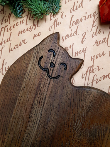 Разделочная доска деревянная «Кошка с мордочкой»