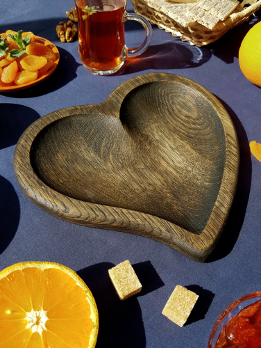 Тарелка декоративная двухсторонняя для нарезки и сервировки «Сердце»