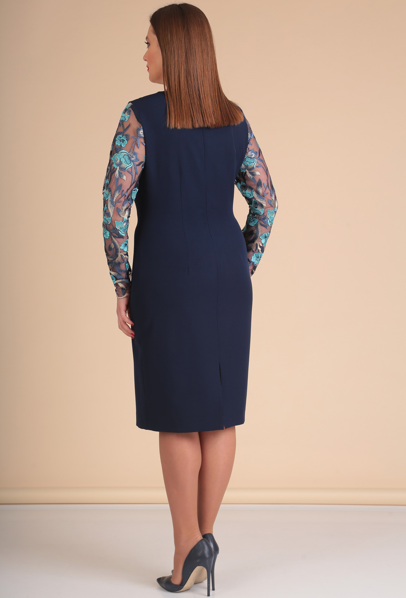 ст. цена2299руб.! Платье Lady Line 446 синий цветы