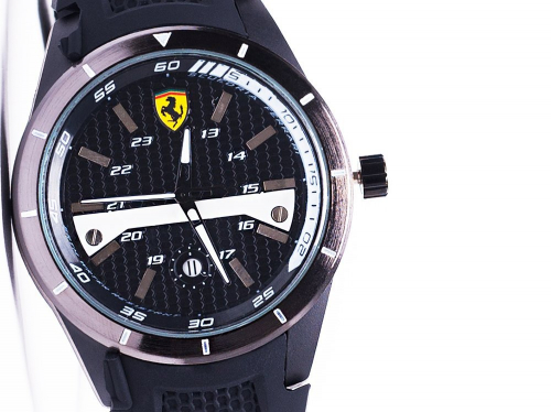 Часы Ferrari