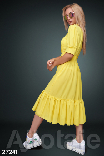 Платье желтого цвета в ретро стиле