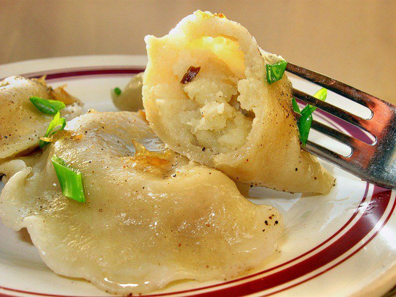 Вареники с картошкой и луком