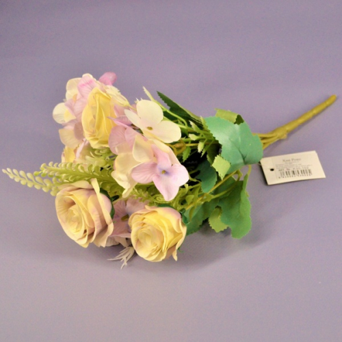 Букет роз h30 см двухцветные с гортензией ткань молочно-сиреневый (30-102)
