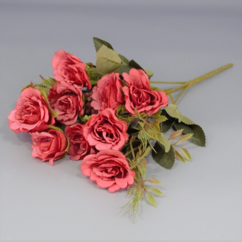 Букет роз с ягодой ткань/пластик h29см красный (30-13)