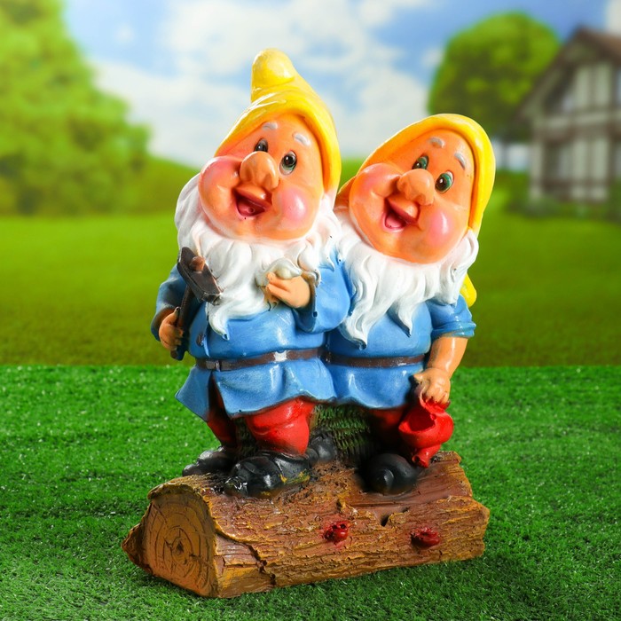 Школа семи гномов гномики. Несколько гномиков играют с цветными колпаками синими. Разноцветные гномы. Про гномиков. Синий гном.