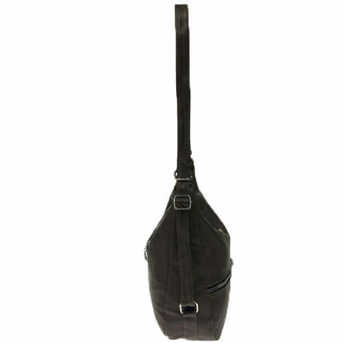 Функциональная сумка-рюкзак Malekula из качественной матовой эко-кожи цвета латте.