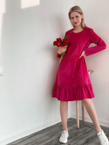 3875 Платье вельветовое с воланом ярко-розовое
