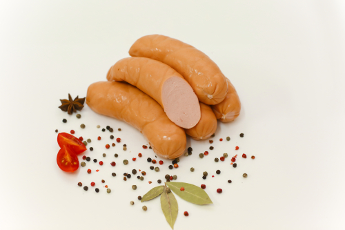 Сочные сардельки натуральная оболочка Конаковские колбасы
