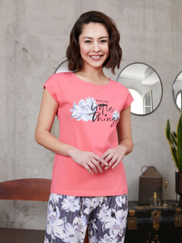 Комплект жен: фуфайка (футболка), брюки Mia Cara SS21WJ381 Izumi коралловый/журавли р.42-44