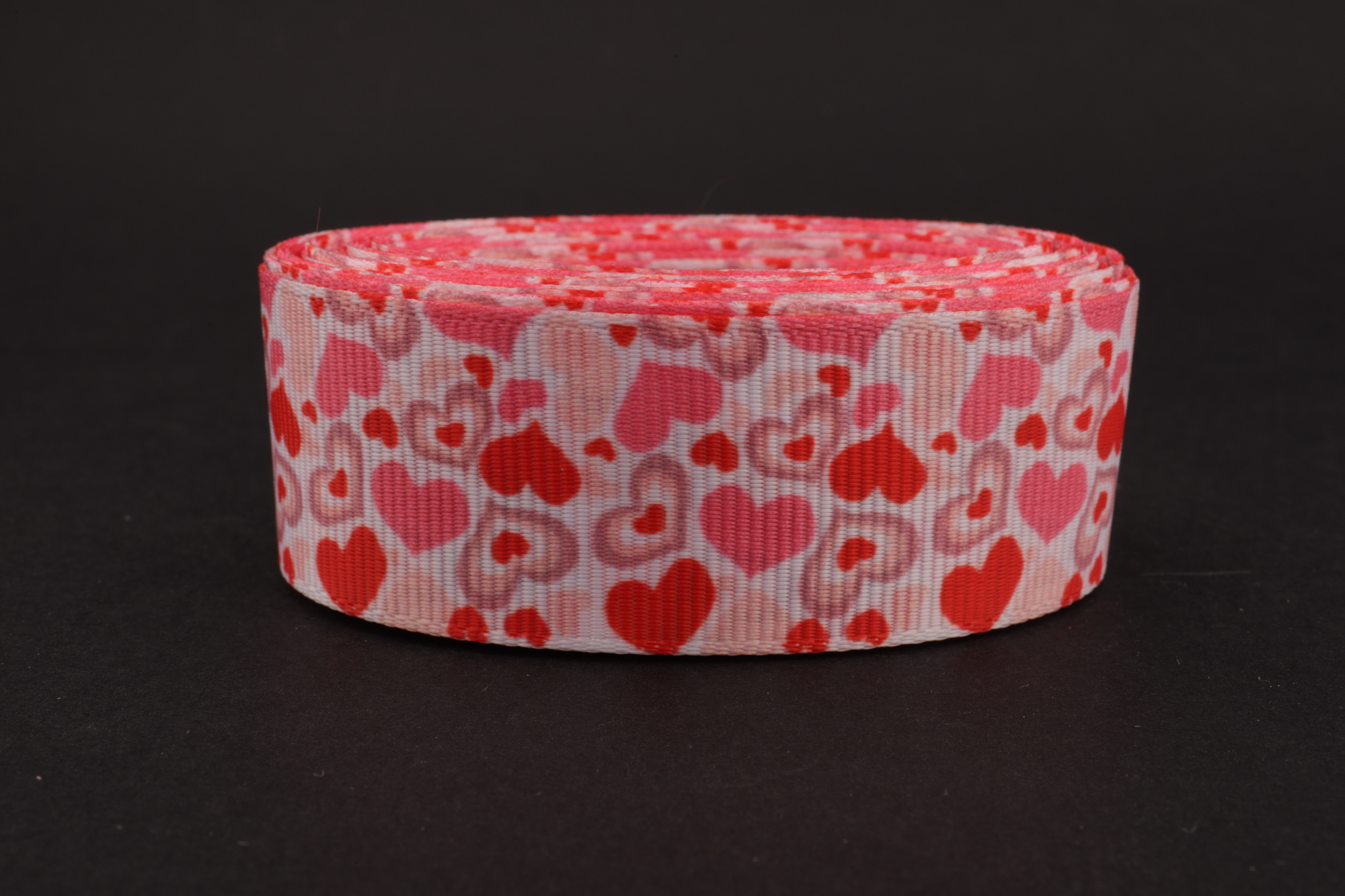 Репсовая лента двусторонняя с рисунком (мультики, 3D) 25мм * 6 ярдов