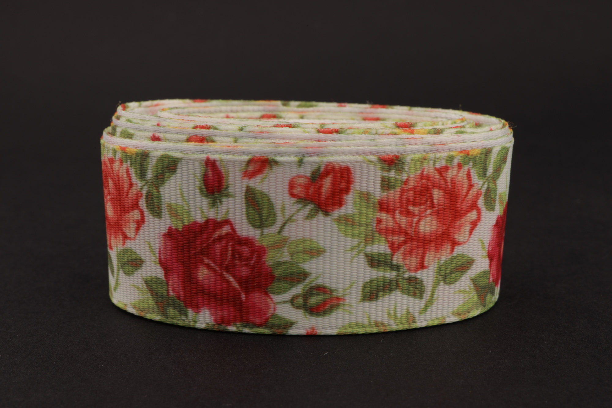 Репсовая лента с рисунком (мультики, 3D) 25мм * 6 ярдов