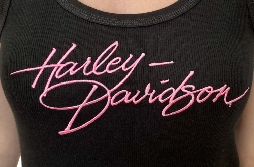 Стильная женская майка борцовка Harley-Davidson – для женственных спорт-луков №1081