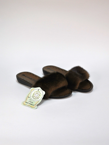 Арт 86 - Тапочки из норки уличные коричневые