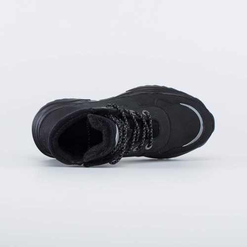 черный ботинки