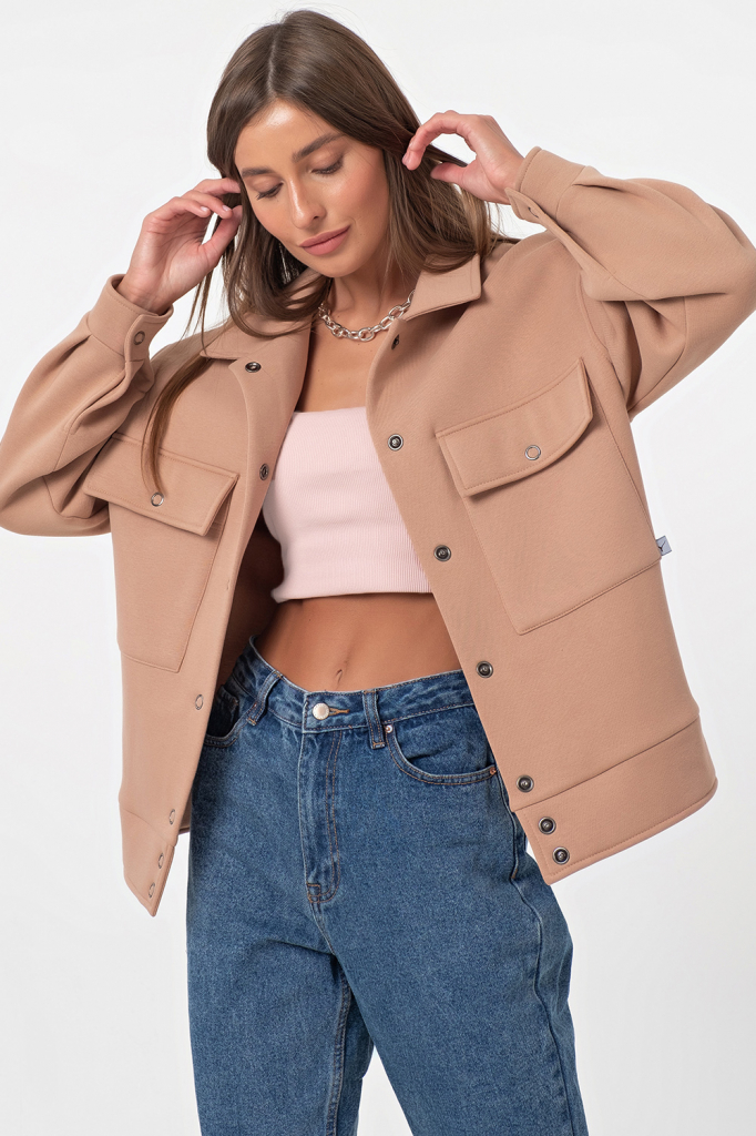 ст. цена3287руб.! Бомбер теплый трикотажный с карманами бежевый