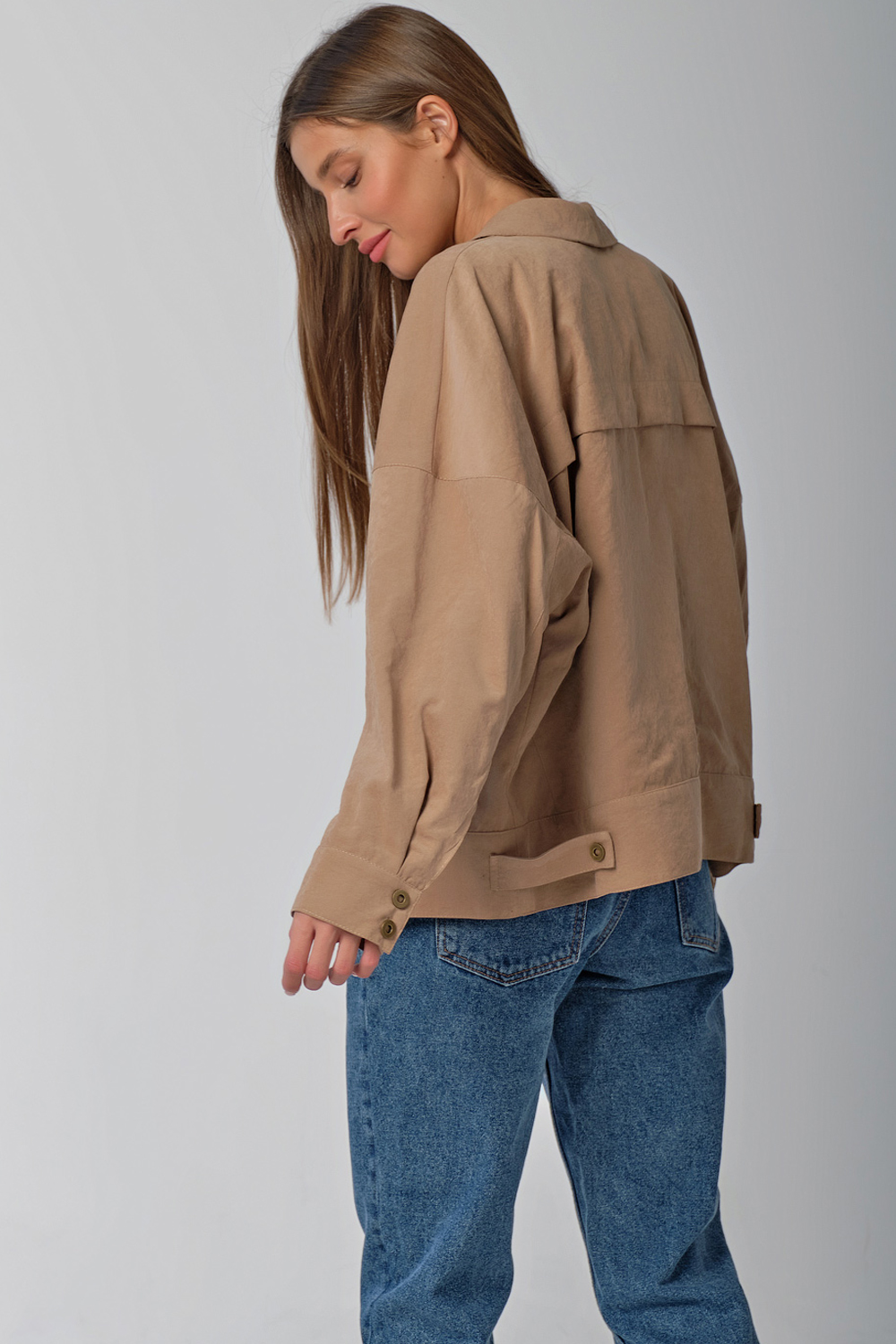 ст. цена3842руб.! Ветровка летняя оверсайз бежевая