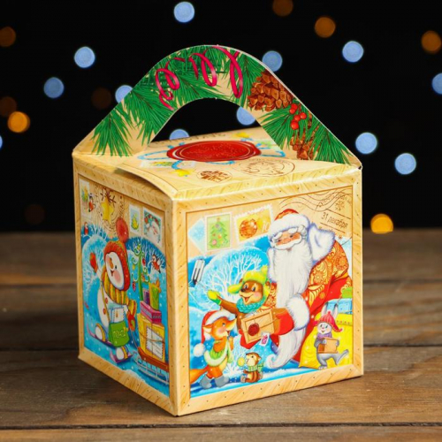 Новогодняя коробка для конфет и подарков 
