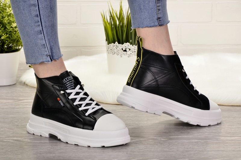 Море 5562-1 Кроссовки чер-бел иск кожа