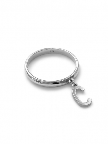 Серебряное кольцо «Воплощение» с подвеской «С»