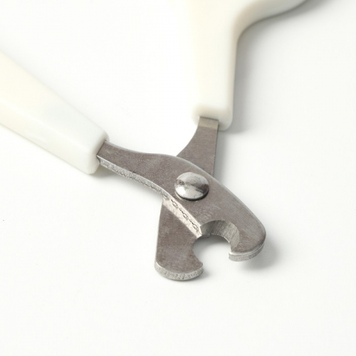 Ножницы-когтерезы с упором для пальца, отверстие 6 мм, белые с чёрным