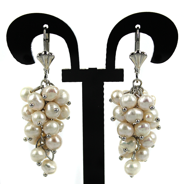 Серьги виноградная гроздь лоза. Серьги жемчуг гроздья. Серьги жемчуг гроздья. Серьги жемчуг гроздья. Серьги жемчуг гроздь.