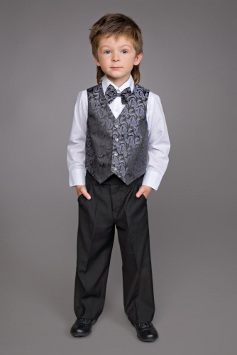К/БS 200-1 Комплект для мальчика рубашка+брюки + жилетка+ бабочка черный с серым