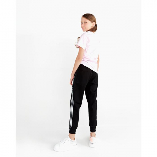 Спортивные брюки для девочки, цвет чёрный, рост 134 см