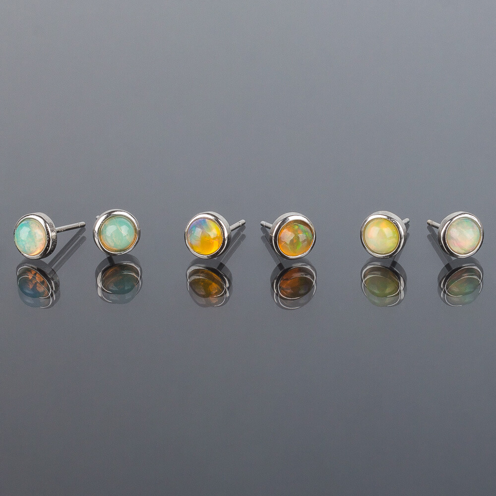 Радуга Самоцветов Серьги-пусеты из Опала