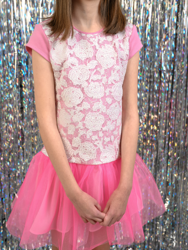 Платье с фатином для девочки розового цвета 83826-ДЛН22
