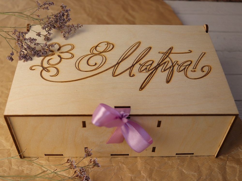 Деревянная шкатулка с чаем и кофе 8 марта