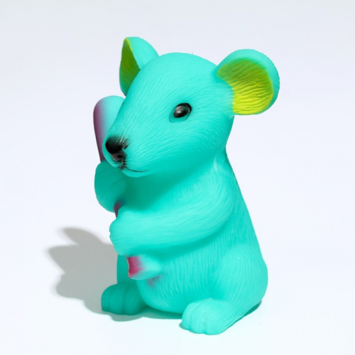 Игрушка пищащая 