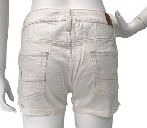 Трендовые женские шорты из белого денима  №33