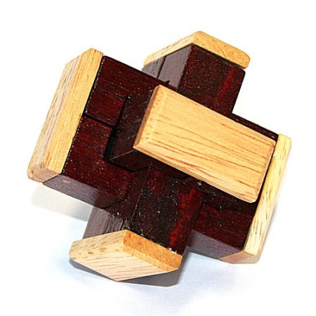 Головоломка деревянная в картонной коробке К24