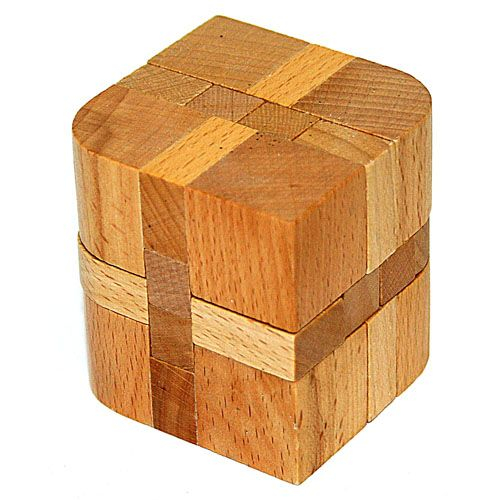 Головоломка деревянная в картонной коробке К12