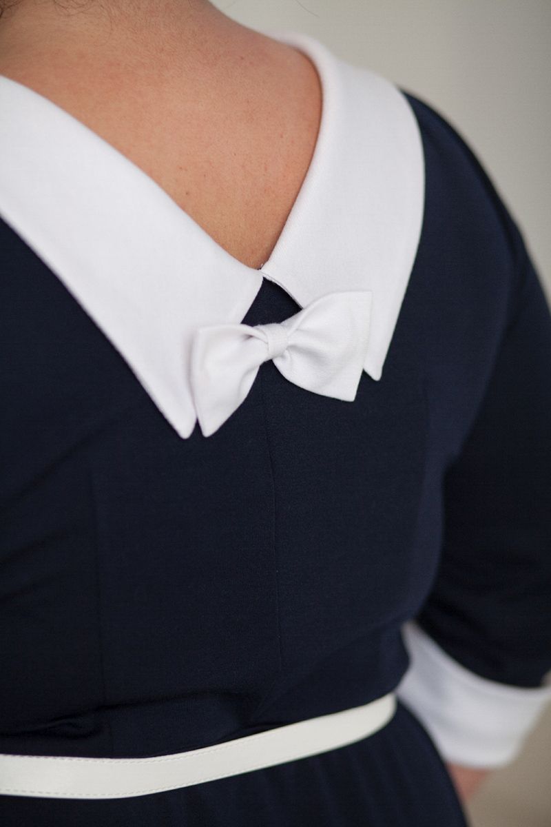 Платье романтичное с бантиком на спинке