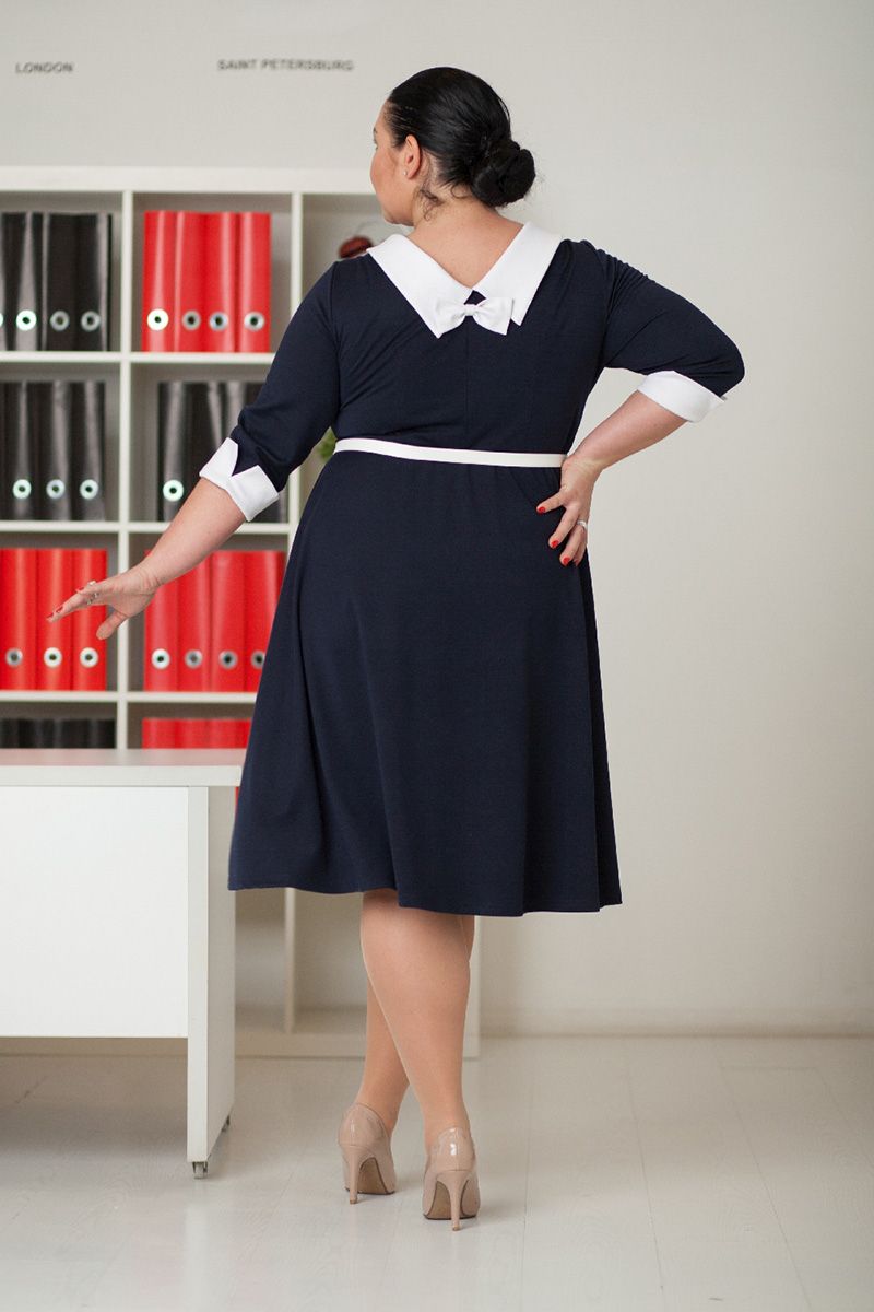 Платье романтичное с бантиком на спинке