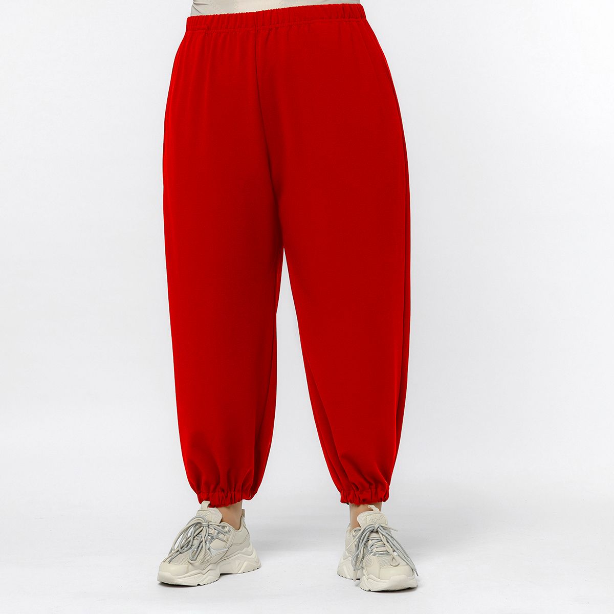 Брюки - джогеры из крепа с эластаном, красные