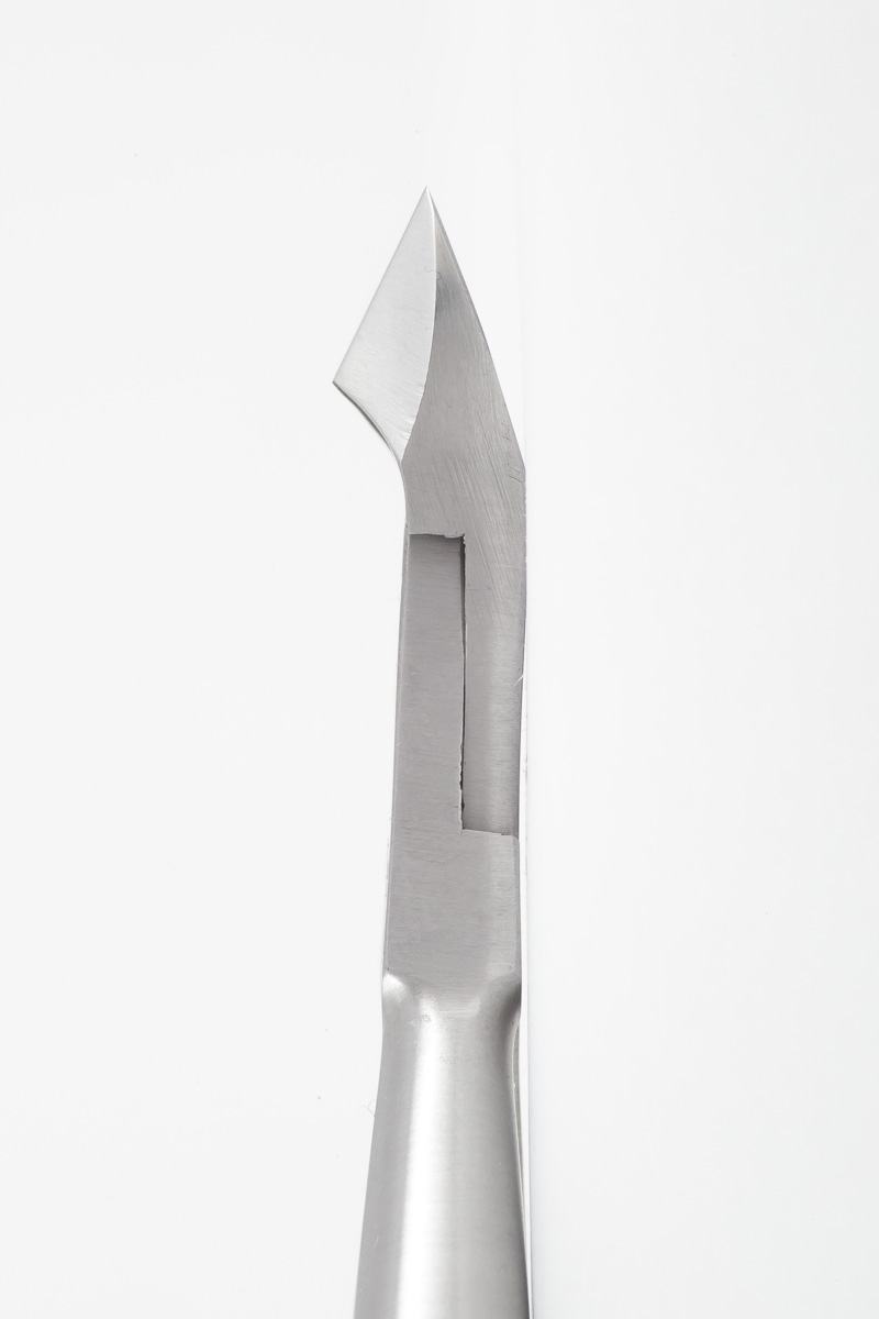 Кусачки маникюрные для кожи AT-877 Classic