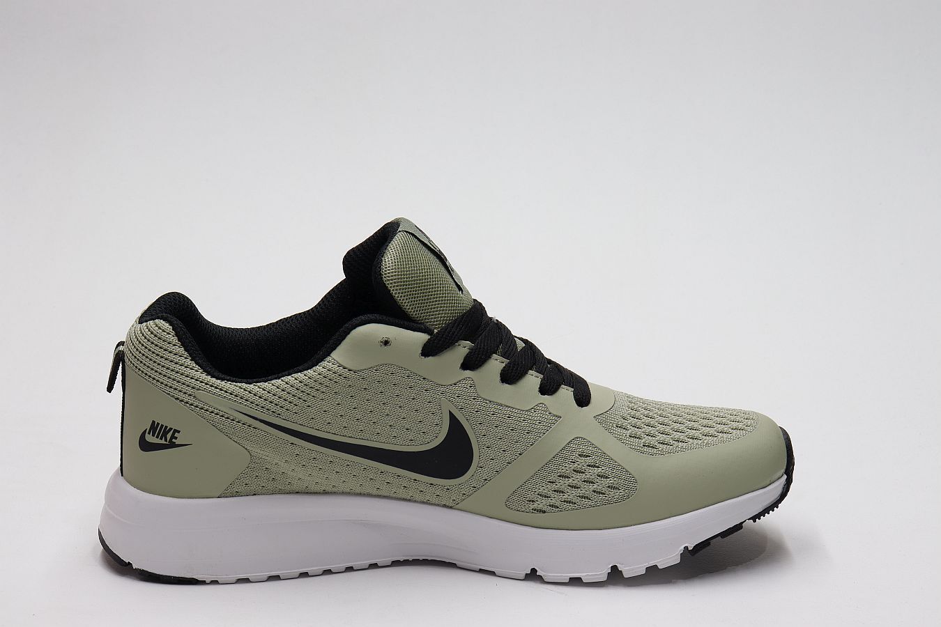 Цена была 1184р.Кроссовки (41-46)р. / шт. A0257/4