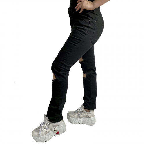 Рваные женские джинсы – хитовый черный, декоративные потертости №209